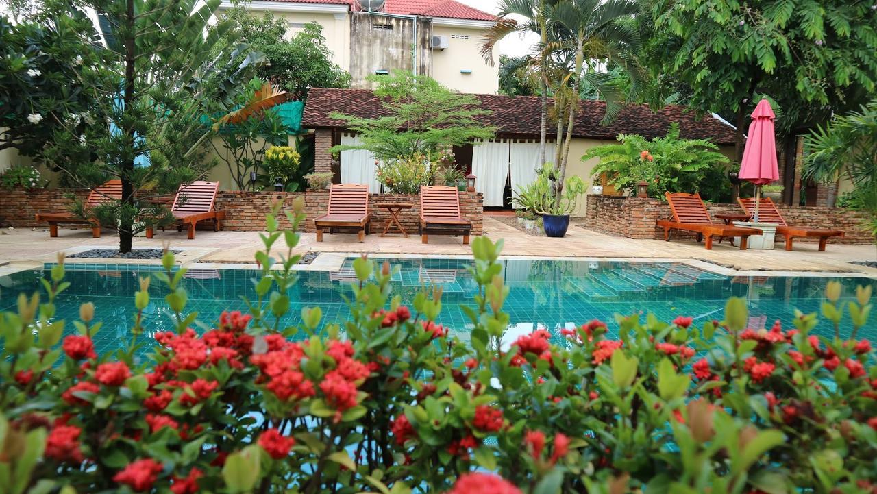 Hotel La 4*